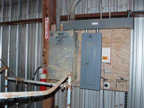 5th image of 301 SE 15th Ave
