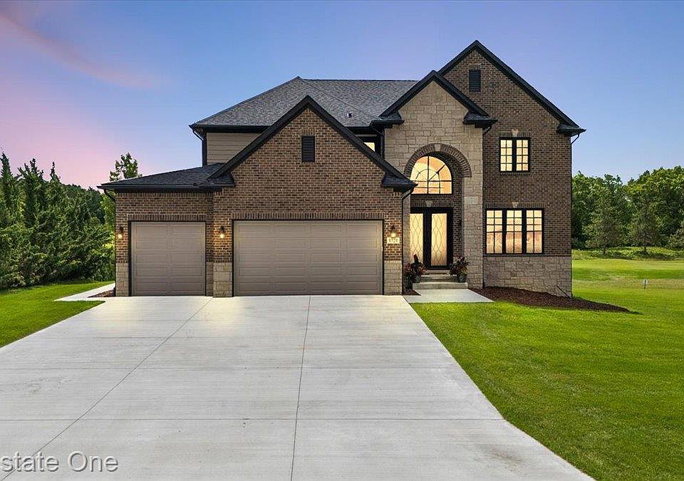 1st image of 1721 Royal Birkdale Dr