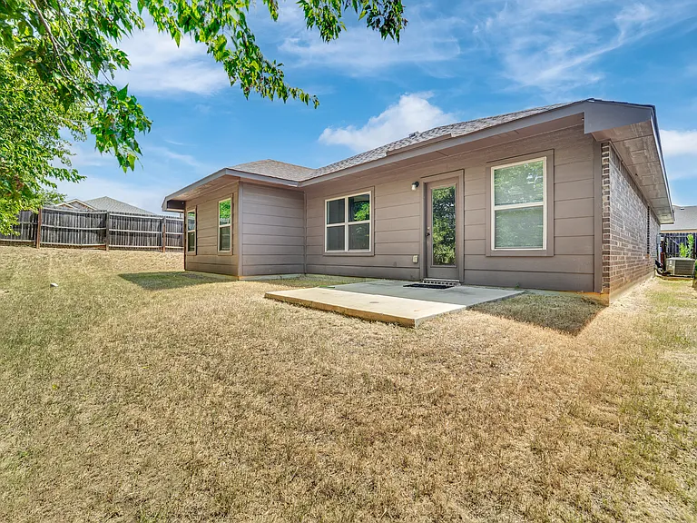 5165 Glen Eden Dr — Photo 23
