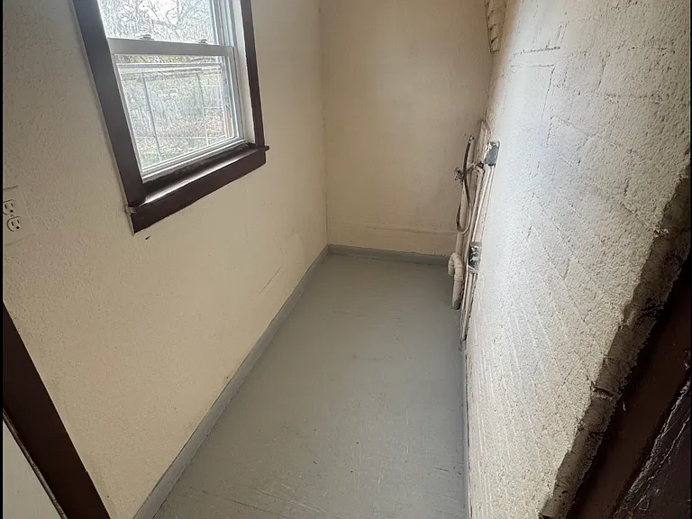 278 E Montana St — Photo 10