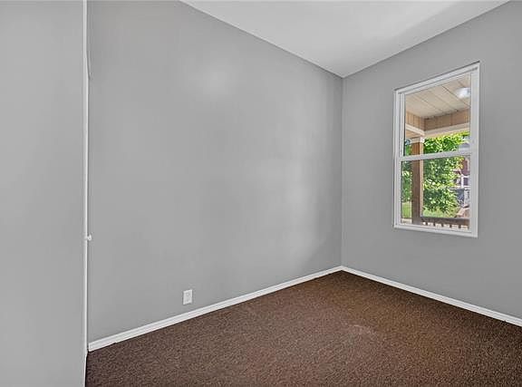 4th image of 6746 Wise Ave