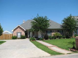 209 Tapestry Cir, Lafayette, LA 70508