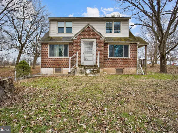 510 Park Rd, Spring City, PA 19475