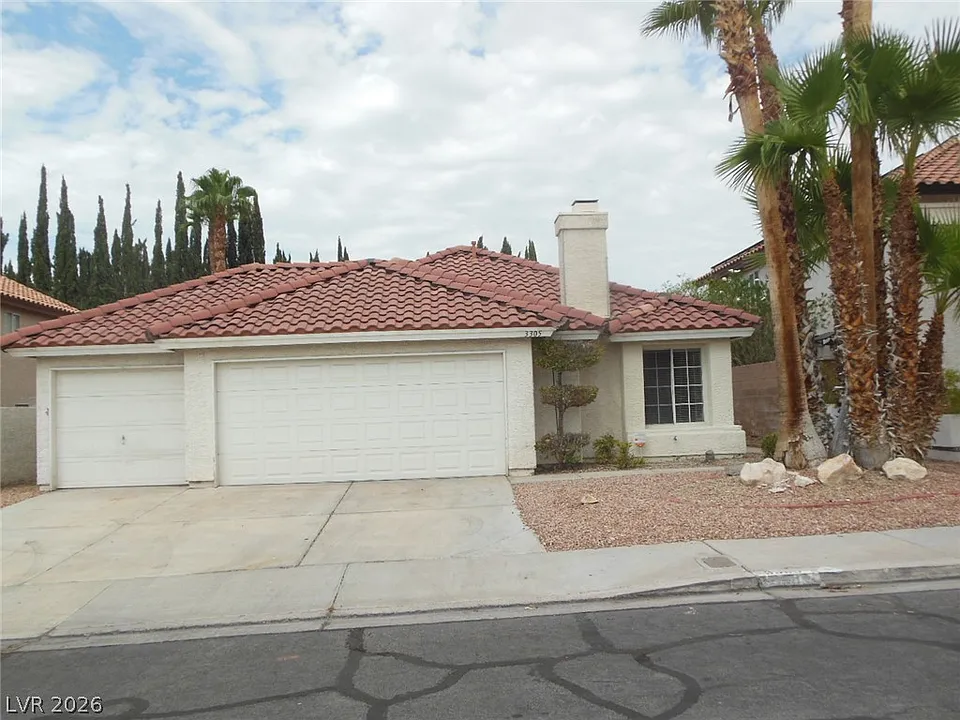 3305 Surfline Dr