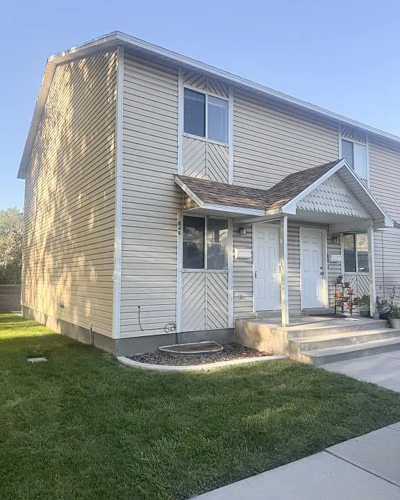 646 N Main St #1