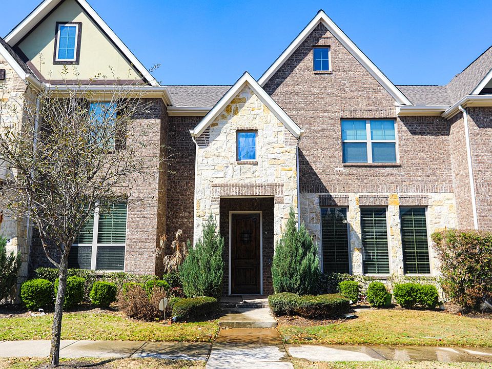 1st image of 10529 Chaucer Hill Ln