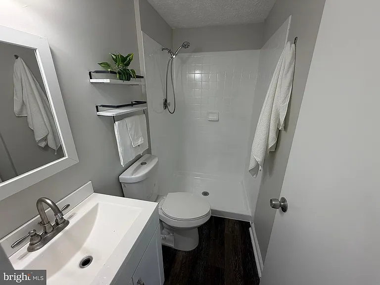 13050 Kensal Green Ct — Photo 11