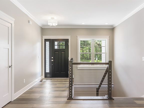 2nd image of 6203 Whiffletree Ln