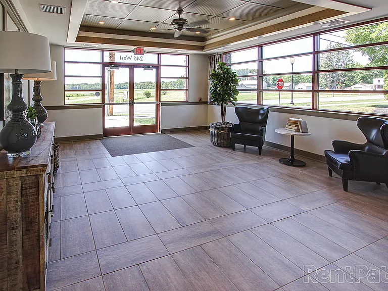 246 West Ave #206 — Photo 24
