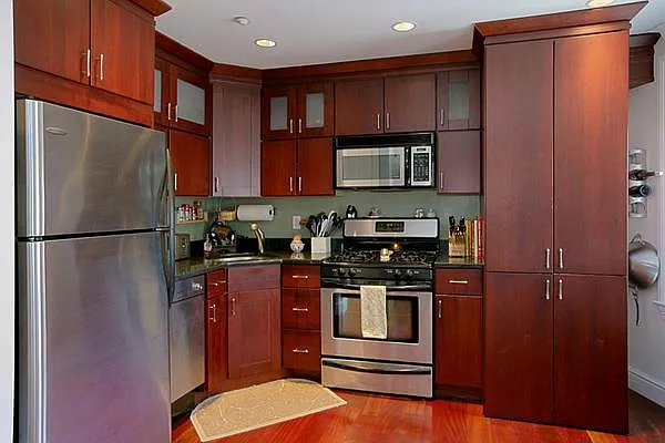 Building Photo - 135 Salem St #6