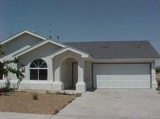 284 Lago Grande Dr, Horizon City, TX 79928