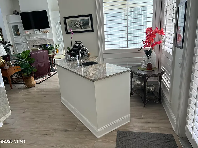 631 Amberjack Dr — Photo 18