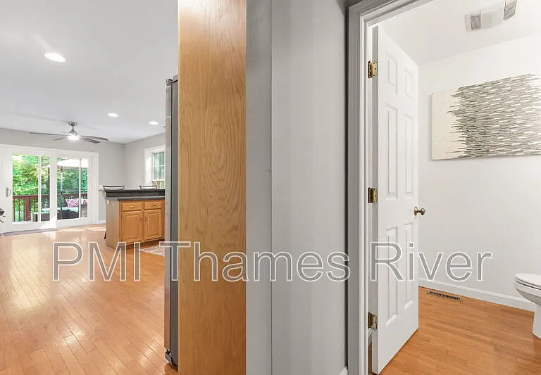 62 Terry Rd — Photo 26
