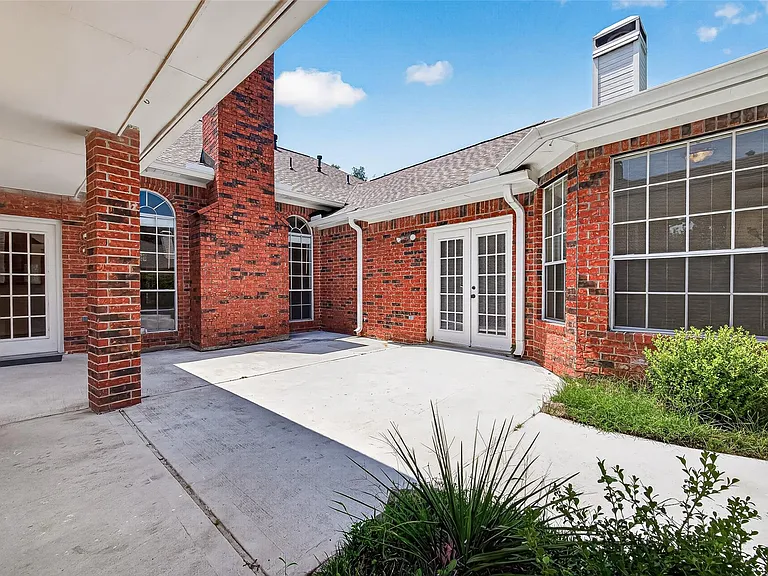 3215 Quiet Lake Dr — Photo 27