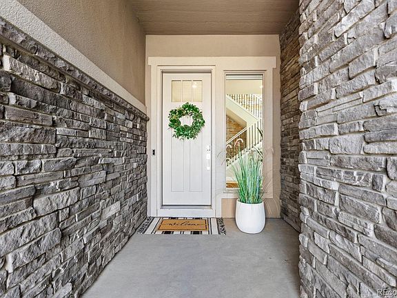 2nd image of 10424 Maplebrook Way