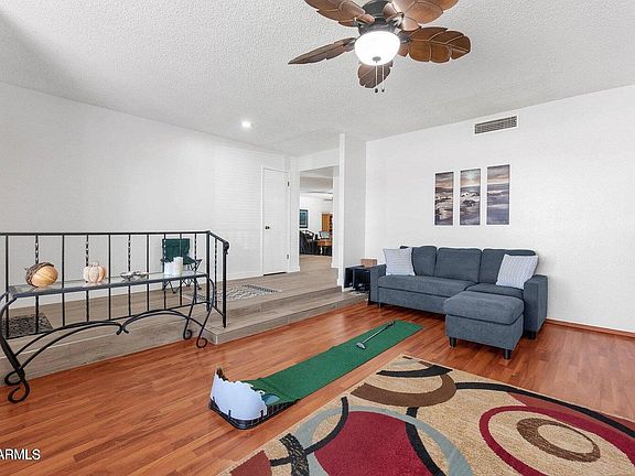 4th image of 11001 N 46TH Avenue