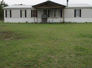 5560 Strawberry Rd, Pelham, GA 31779