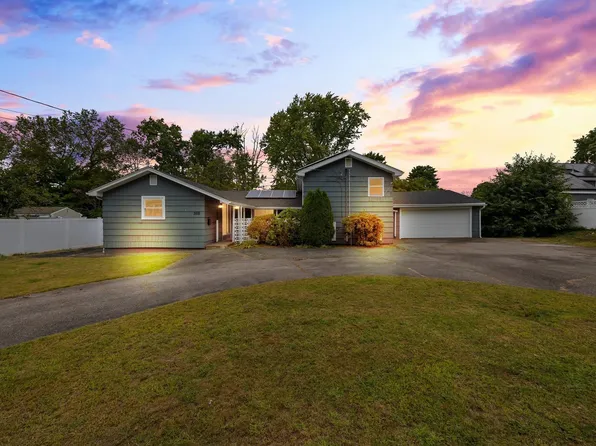 108 Welsford St, Brockton, MA 02302