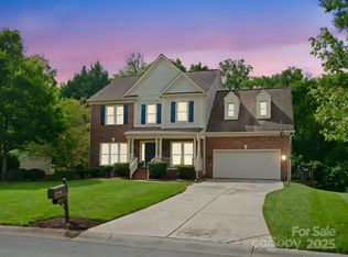 2821 Providence Spring Ln, Charlotte, NC 28270