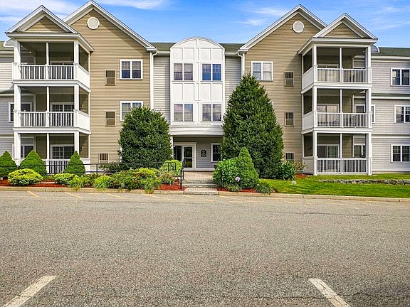 2nd image of 2201 Briarwood Vlg Unit 2201