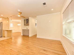 2467 Peachtree Rd NE APT 11, Atlanta, GA 30305