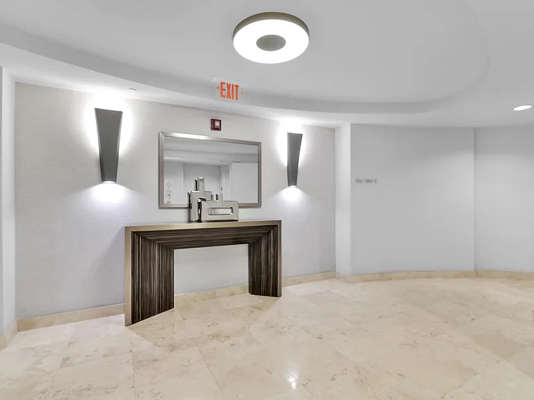 99 Mizner Blvd #Penthouse 40 — Photo 8