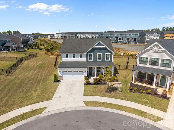 4th image of 1608 Moore Farm Rd