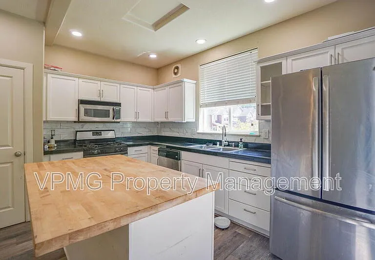4013 NE 89th Way — Photo 9