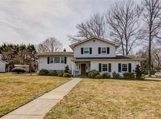 296 Dallas Rd, North Brunswick, NJ 08902