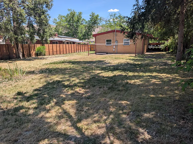923 N 1200 W — Photo 11