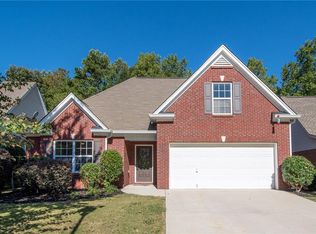 5621 Ashmoore Ct, Flowery Branch, GA 30542