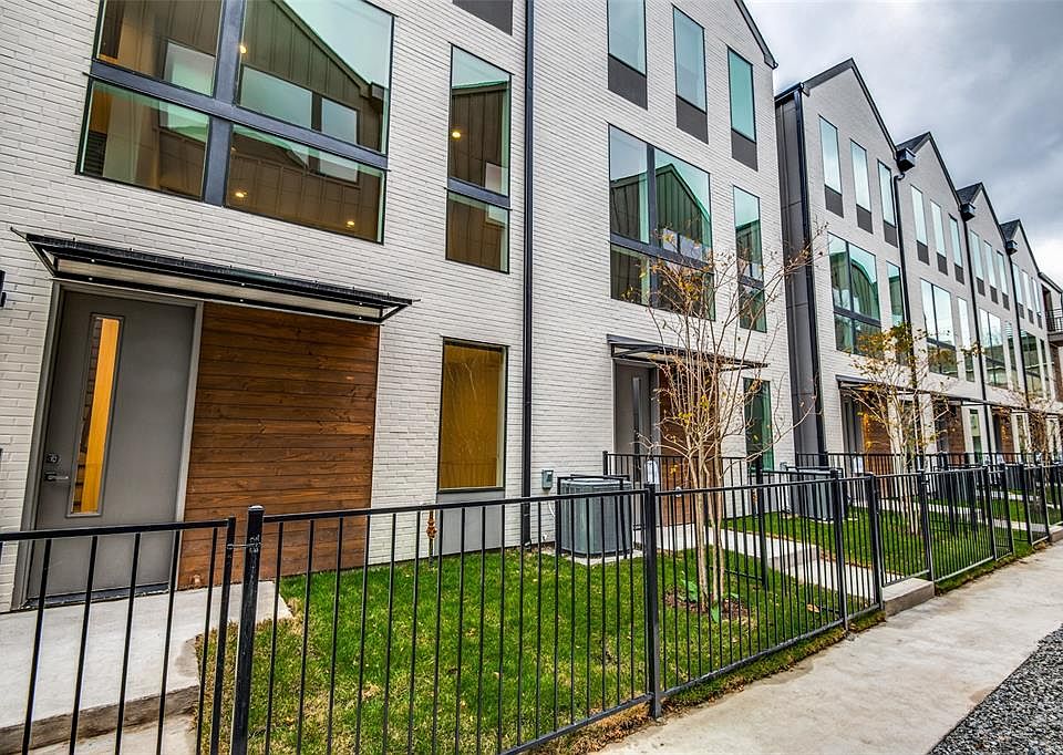 1st image of 4426 Cabell Dr #1205