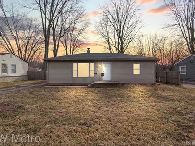 22778 Watt Dr, Farmington Hills, MI, 48336
