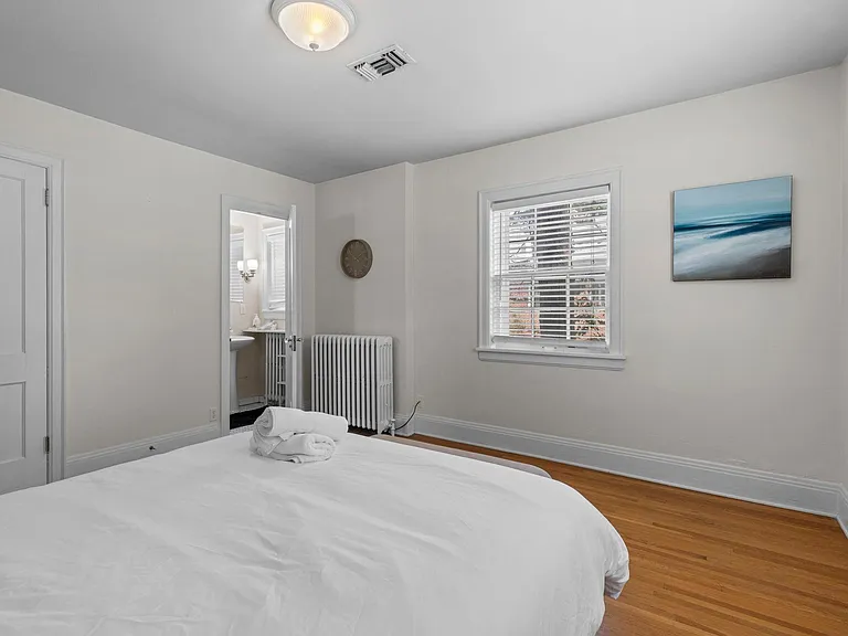 1785 Dupont Ave S #UPPER — Photo 27