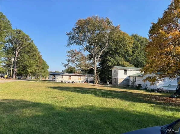 21 Junior Ave, Berry, AL 35546