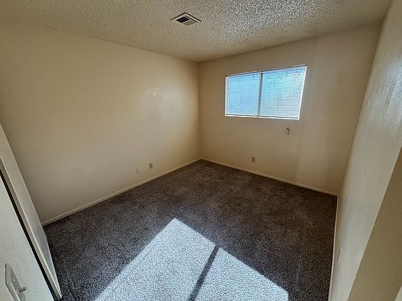 4th image of 1912 Allen Ln #0