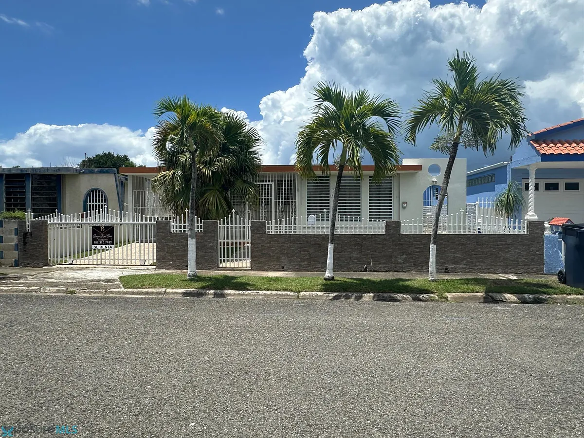 Building Photo - Calle D Isabel La Catolica #E44
