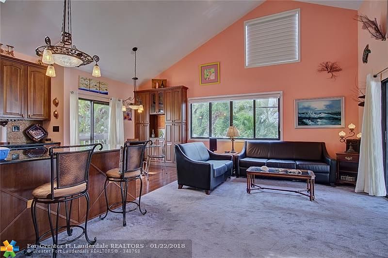 1st image of 4225 Bougainvilla Dr APT 3