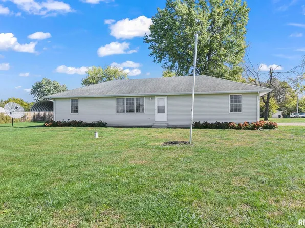 5636 S Williamsville Rd, Sherman, IL 62684