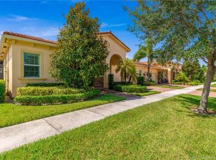 10211 SW Reggiani Rd, Port Saint Lucie, FL 34986