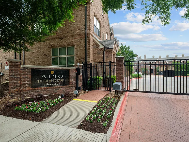Alto Highland Park — Photo 144