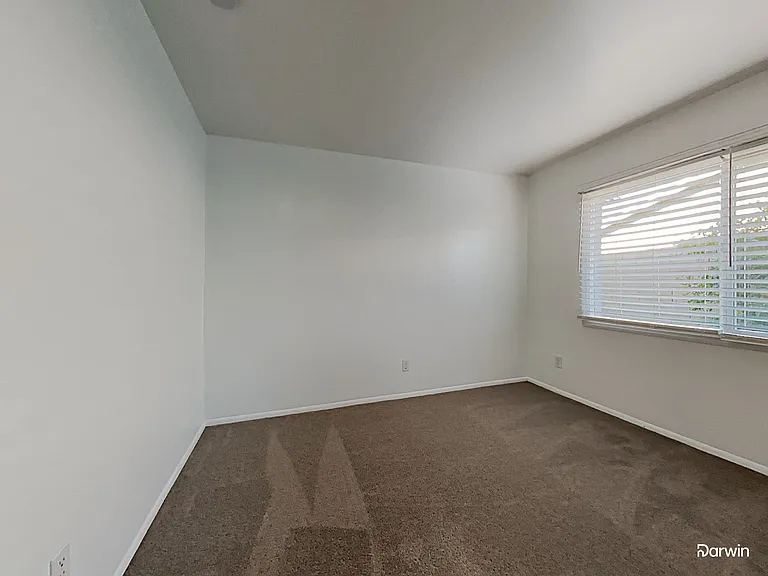 2440 E Dahlia Dr — Photo 12