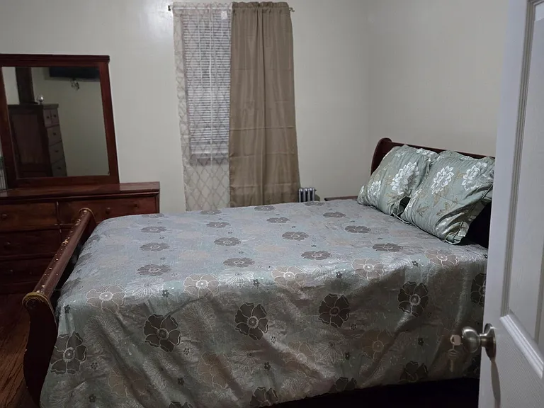 188-25 Mangin Ave #1 — Photo 3