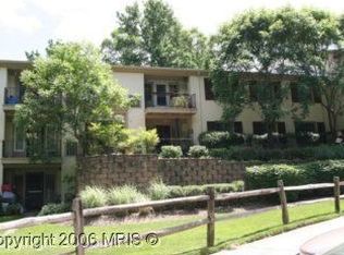 5809 Cambridge Dr UNIT D-662, Springfield, VA 22152