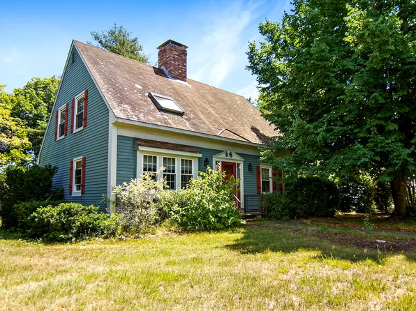 16 Morison Avenue, Wells, ME 04090