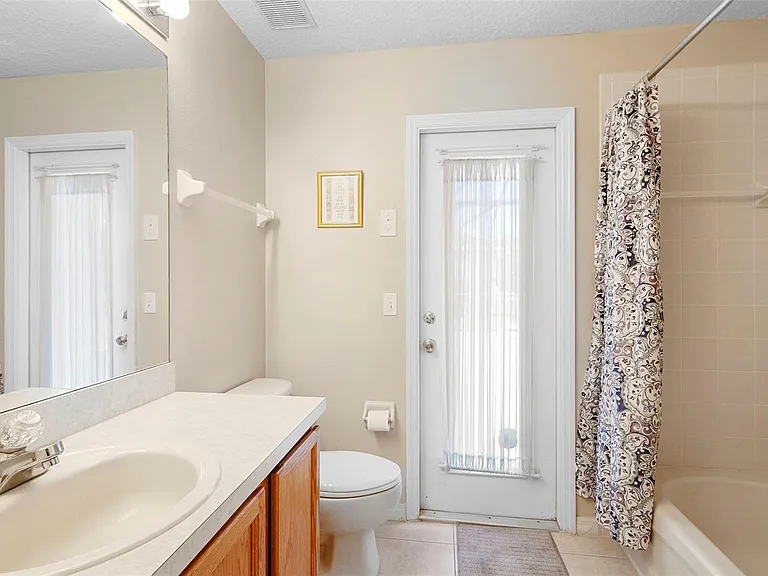 713 Mountain Ash Way — Photo 16