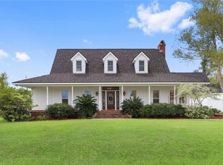 116 Pine St, Des Allemands, LA 70030