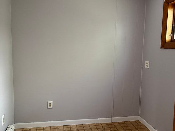 4th image of 10 Folsom Ct #1