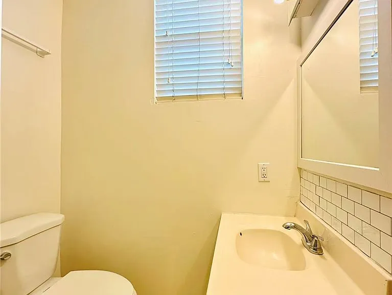 400 E Fernfield Dr — Photo 30