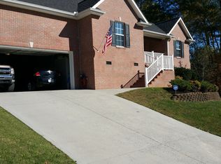 8312 Whippoorwill Rd, Powell, TN 37849